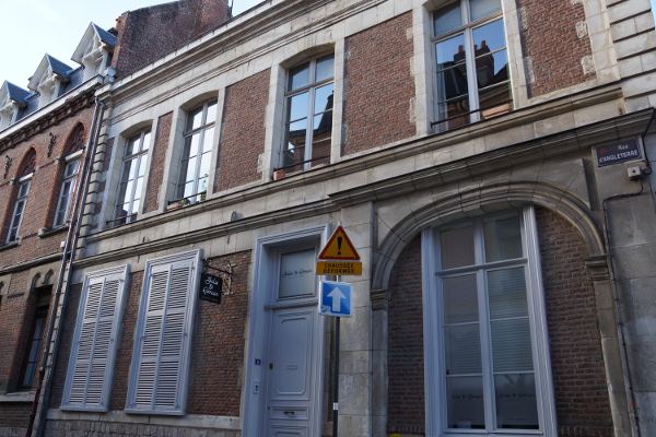 Le 16 rue d’Angleterre, Lille. Photo 2014-11-02. Le 16 rue d’Angleterre, Lille. Photo 2014-11-02.